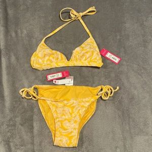 Xhilaration Yellow bikini set with white leaf pattern